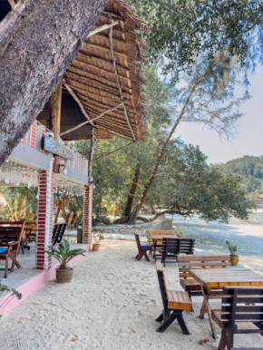 Full Moon Bungalow Resort Koh Chang Ranong